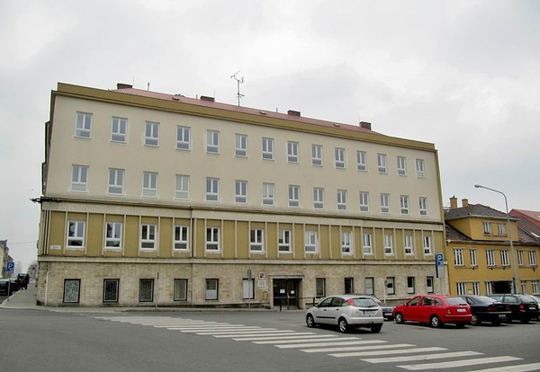Jakou střední školu jsi dělala