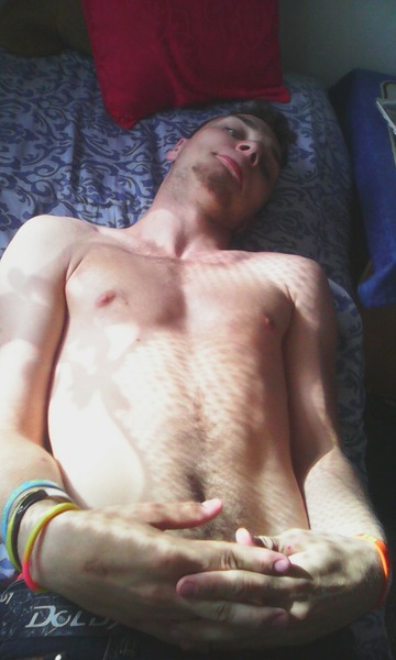 nevypadá že by si tam něco měl dej fotku P
