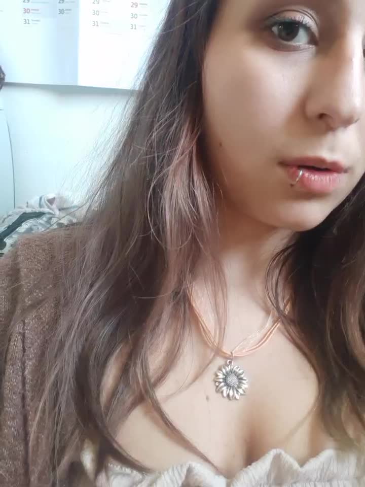 SajulinkaMucq’s Video 165396412224